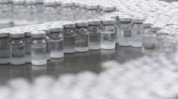 OMC faz apelo por negociações sobre patentes de vacinas da covid-19 - © REUTERS/Amanda Perobelli/Direitos Reservados