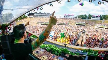 O festival de música eletrônica Tomorrowland, mundialmente conhecido e cobiçado pelos amantes do som, anunciou que o Brasil receberá a terceira edição em 2023, ou seja, se prepare para três dias de muita curtição! - Tomorrowland Brasil