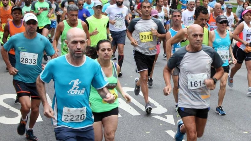 Há percursos de corrida de 5 km e 10 km e caminhada de 2,5 km - Prefeitura de Santos