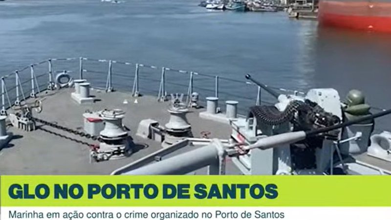 Navio da Marinha do Brasil percorre o canal do Porto de Santos - Reprodução TV Cultura