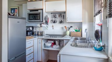Armário De Cozinha De Madeira Branca - Pexels
