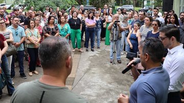 Prefeito Ademário Oliveira anuncia reajuste de 30% para servidores da Educação - Divulgação: Prefeitura de Cubatão
