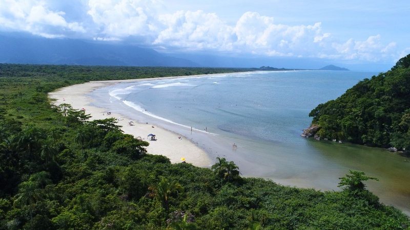 Praia de Itaguaré fica no interior de duas unidades de conservação ambiental - Arquivo/CN