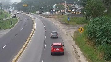 Km 59 da rodovia Mogi-Bertioga - Mogi das Cruzes - DER-SP