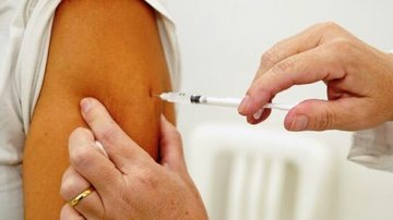 Prefeitura anunciou vacinação na praça do Coreto, a partir de segunda-feira (13). - Divulgação/PMC
