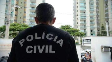 Rio: Polícias fazem operação para desfazer quadrilha de carros roubos - © Tânia Rego/Arquivo/Agência Brasil