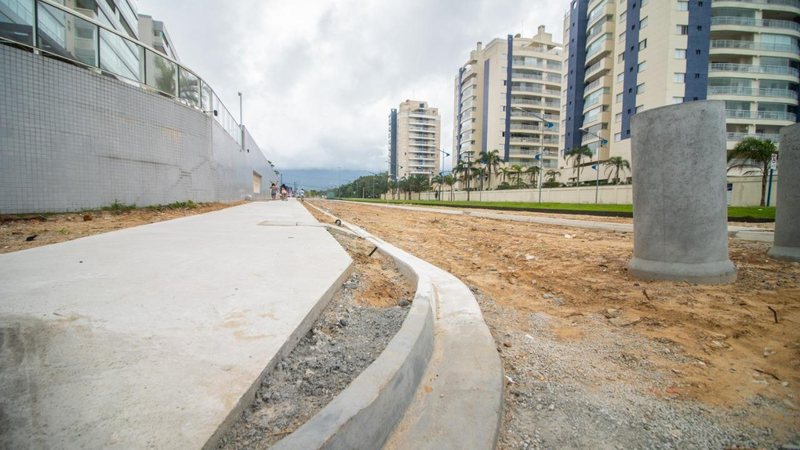 Prolongamento da avenida 19 de Maio Obras em andamento prometem alavancar o turismo em Bertioga - Divulgação