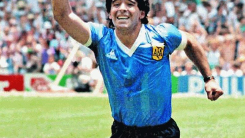 Morre Diego Maradona aos 60 anos - Reprodução