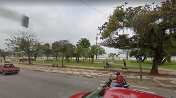 Homem de 43 anos é preso após roubar adolescente de 16 - Google Street View