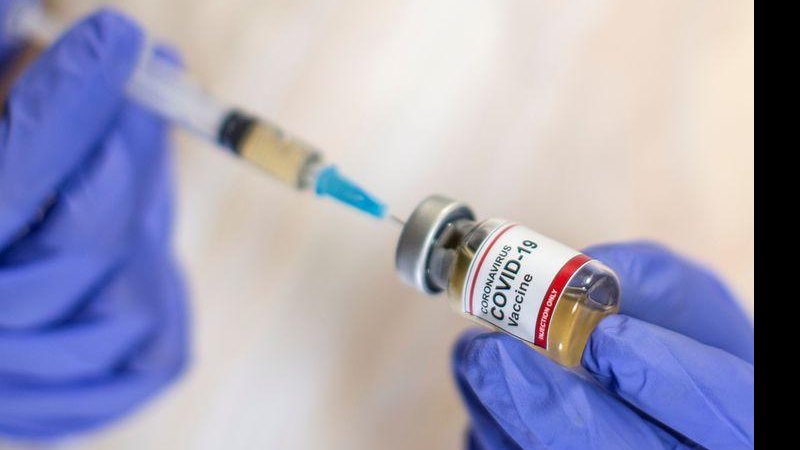 Por unanimidade, Anvisa aprova uso emergencial de vacinas contra covid - © REUTERS/Dado Ruvic/Direitos Reservados