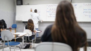 Escolas particulares perdem um terço das matrículas na pandemia - © Studio Formatura/Galois