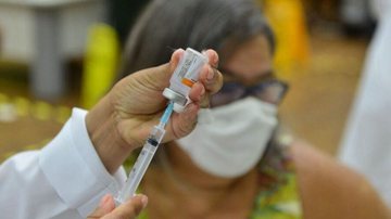 Covid-19: Rio de Janeiro  inicia vacinação geral por idade - © Divulgação/Cremerj
