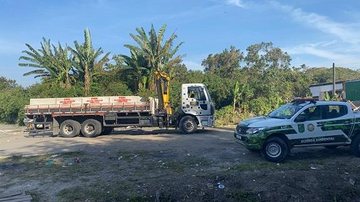 Prefeitura instalou barreiras na quinta-feira (15) Prefeitura de Praia de Grande esclarece 'isolamento' na comunidade Nova Mirim - Prefeitura de Praia Grande