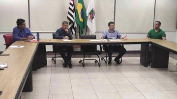 Encontros nesta tarde reuniram os proprietários e gerentes dos estabelecimentos - Divulgação/Prefeitura de Cubatão