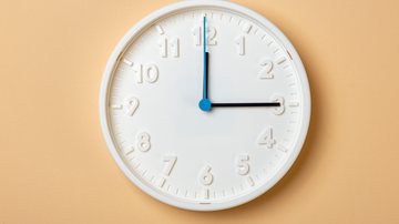 horario-de-ponto - Shutterstock