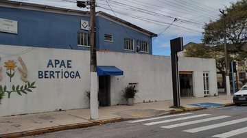 APAE Bertioga APAE BERTIOGA Frente da APAE Bertioga - Divulgação/Prefeitura de Bertioga