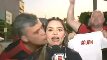 Repórter da ESPN foi assediada AO VIVO na porta do Maracanã Repórter da ESPN diz que torcedor do Flamengo a xingou e a beijou no ombro antes de aparecer no ar - Foto: Reprodução/ESPN