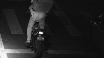 Licenciamento da motocicleta estava atrasado desde 2016 e ela foi apreendida na quarta-feira (24). - Câmeras de Radar