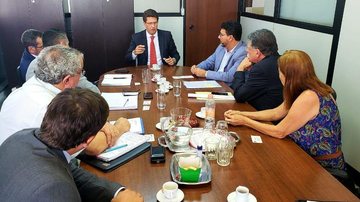 Reunião com autoridades nacionais e estaduais foi realizada na  sede do Ibama, em São Paulo - Divulgação/PMI